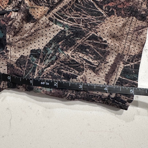 Abercrombie & Fitch Retro Mesh Camouflage Shorts 5” - Picture 6 of 6